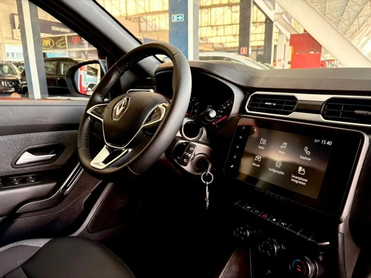 Renault DUSTER 4