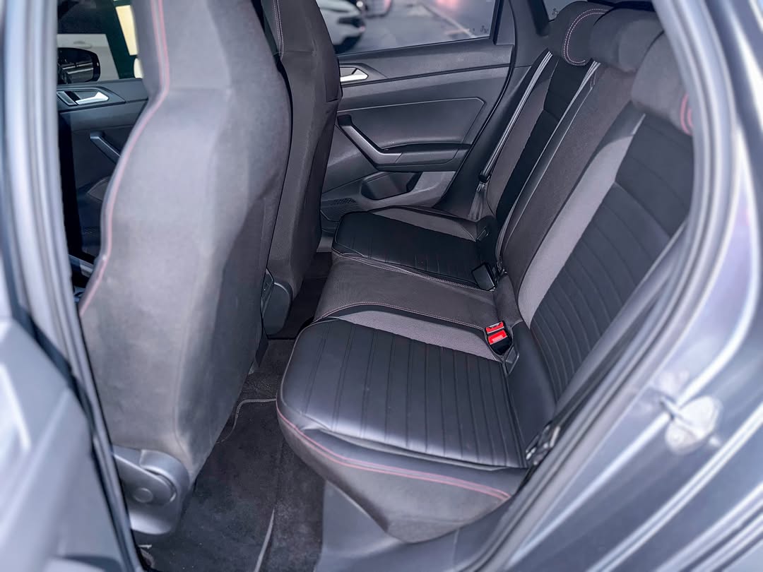 Volkswagen Polo 8