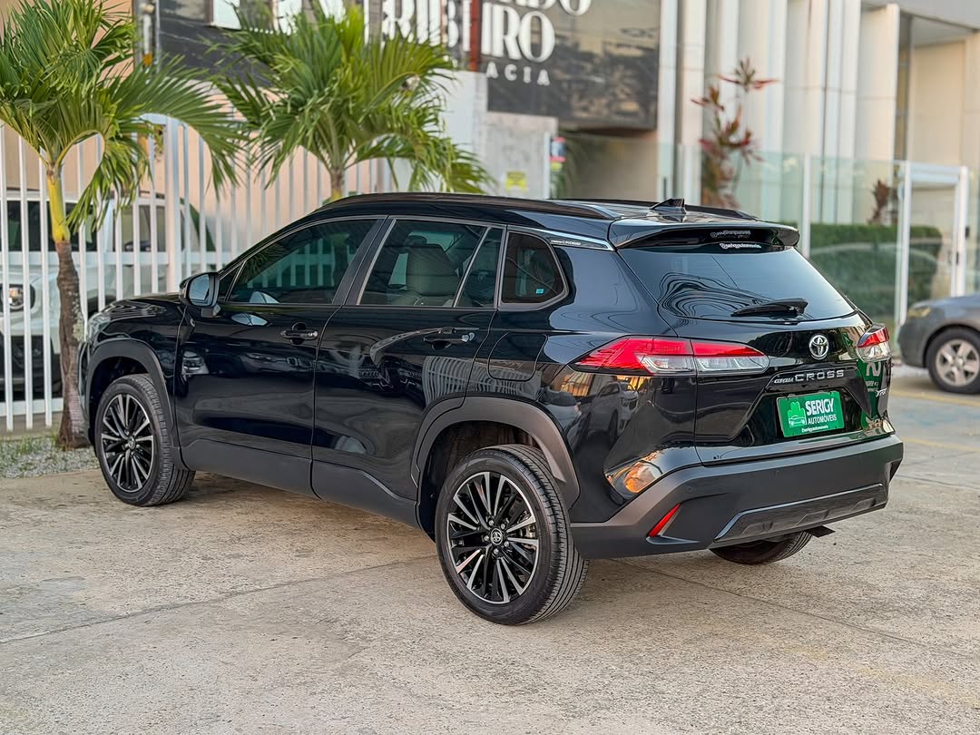 Toyota Corolla Cross 6