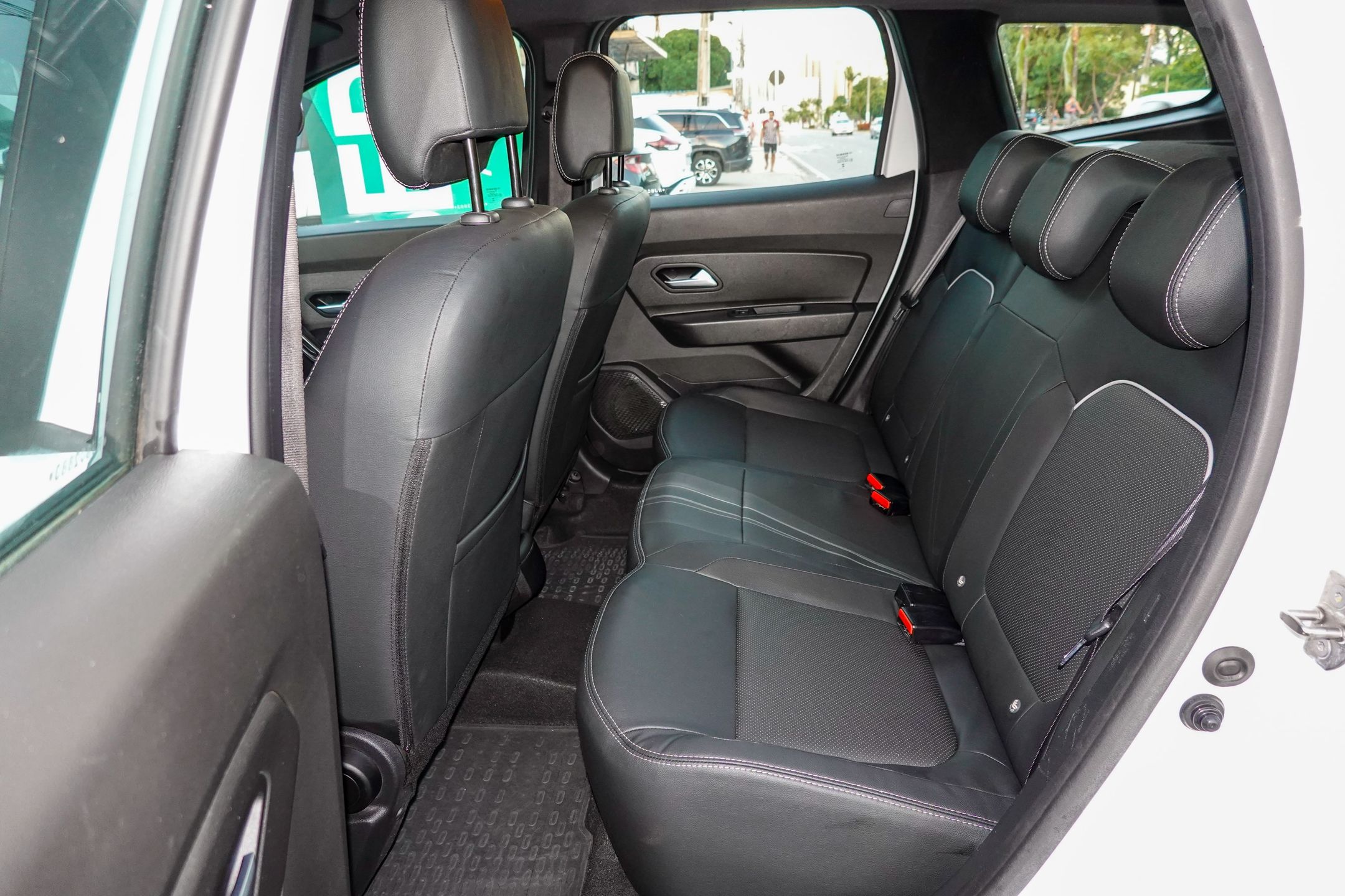 Renault Duster 8