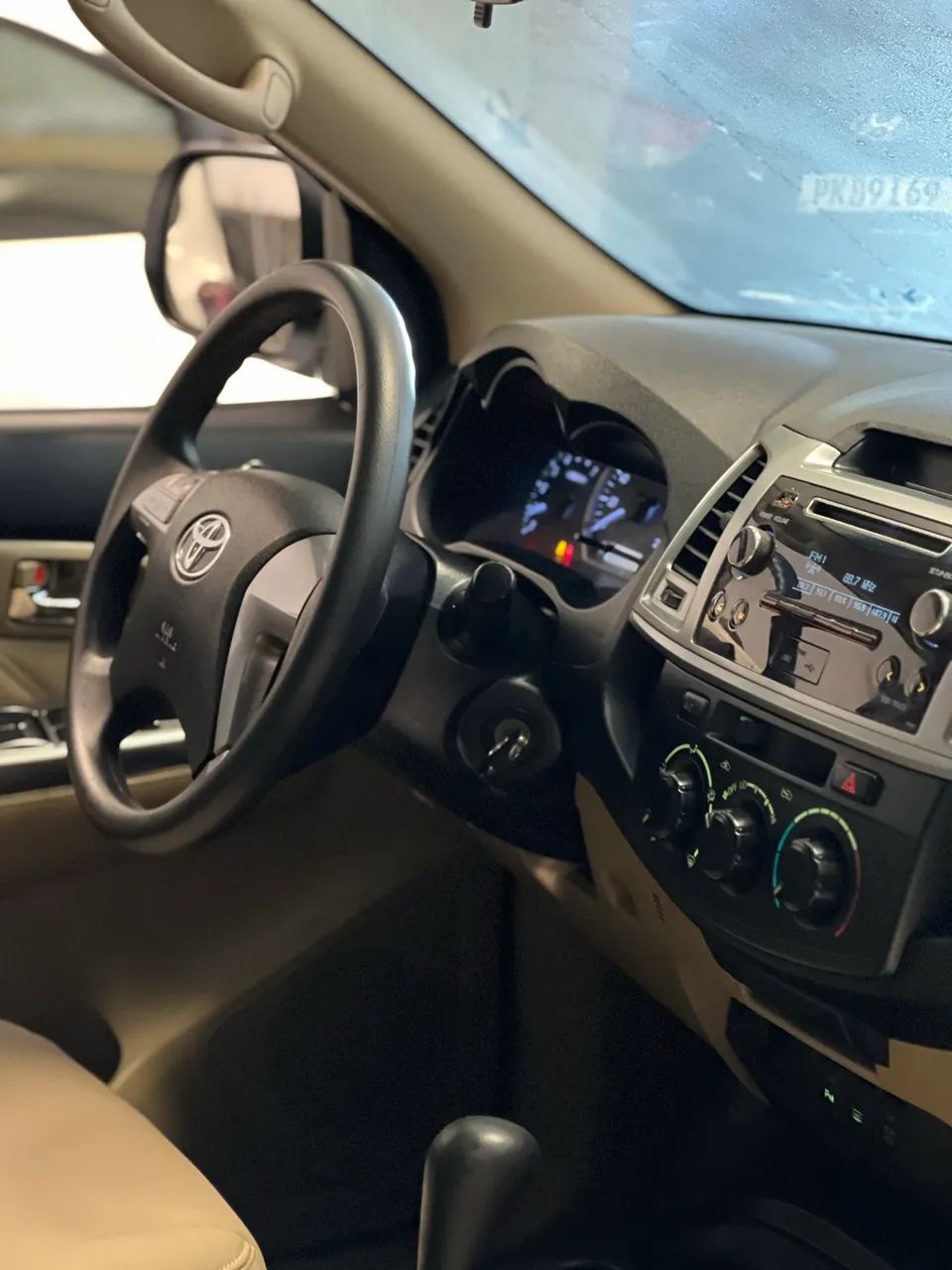 Toyota HILUX 5