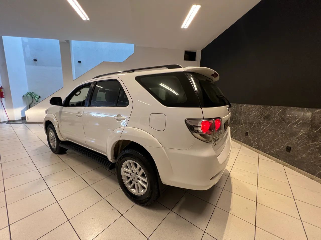 Toyota HILUX 13