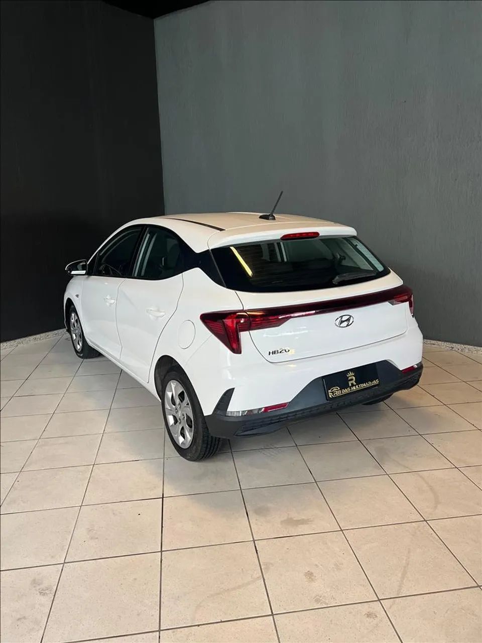 Hyundai HB20 10