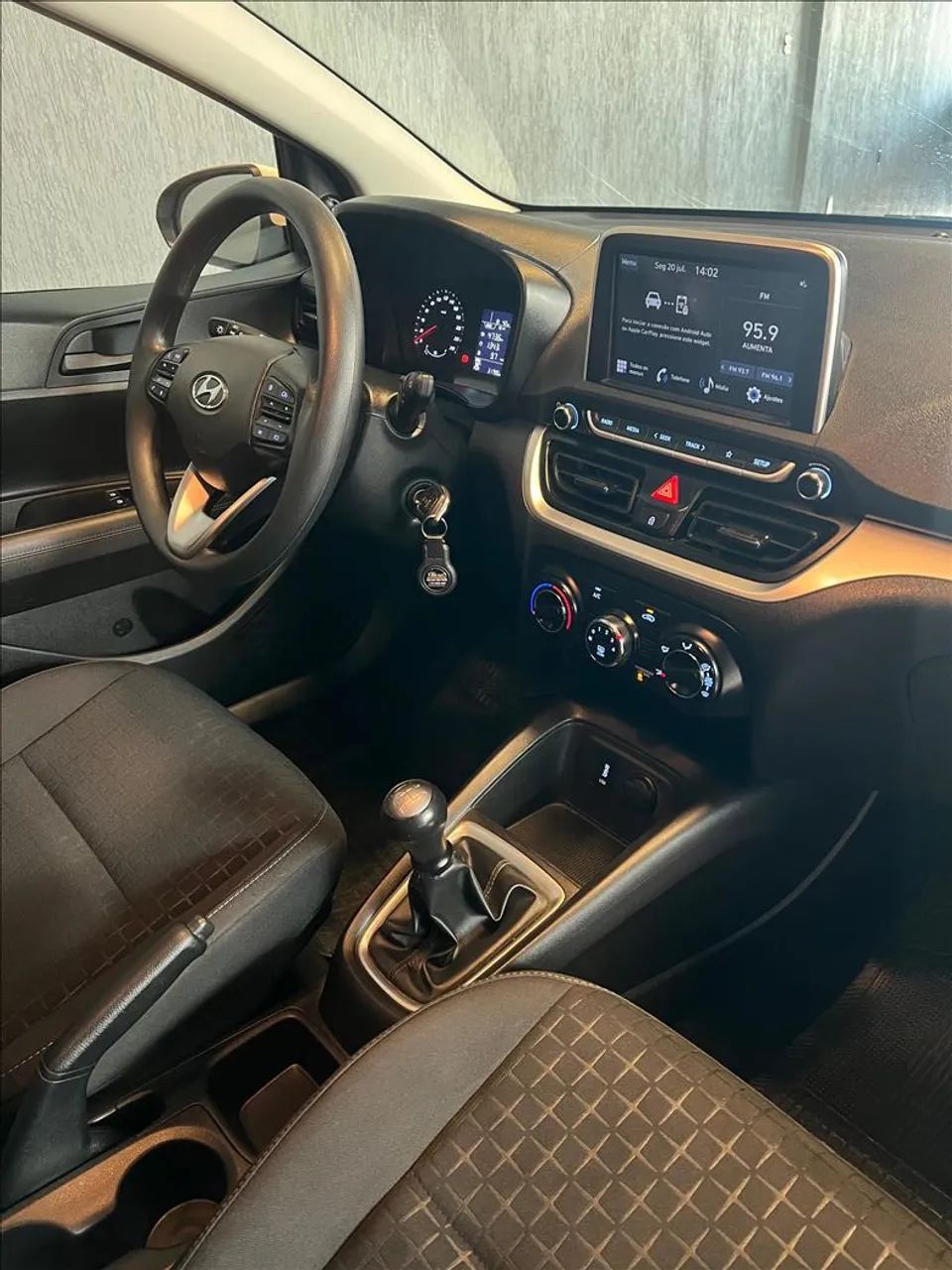 Hyundai HB20 6