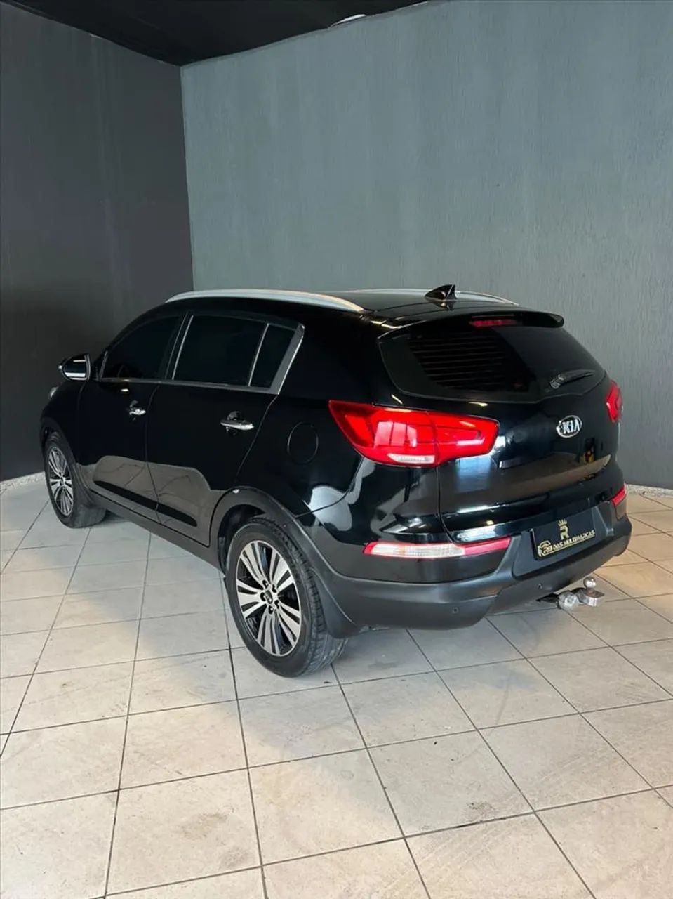 Kia Motors SPORTAGE 8