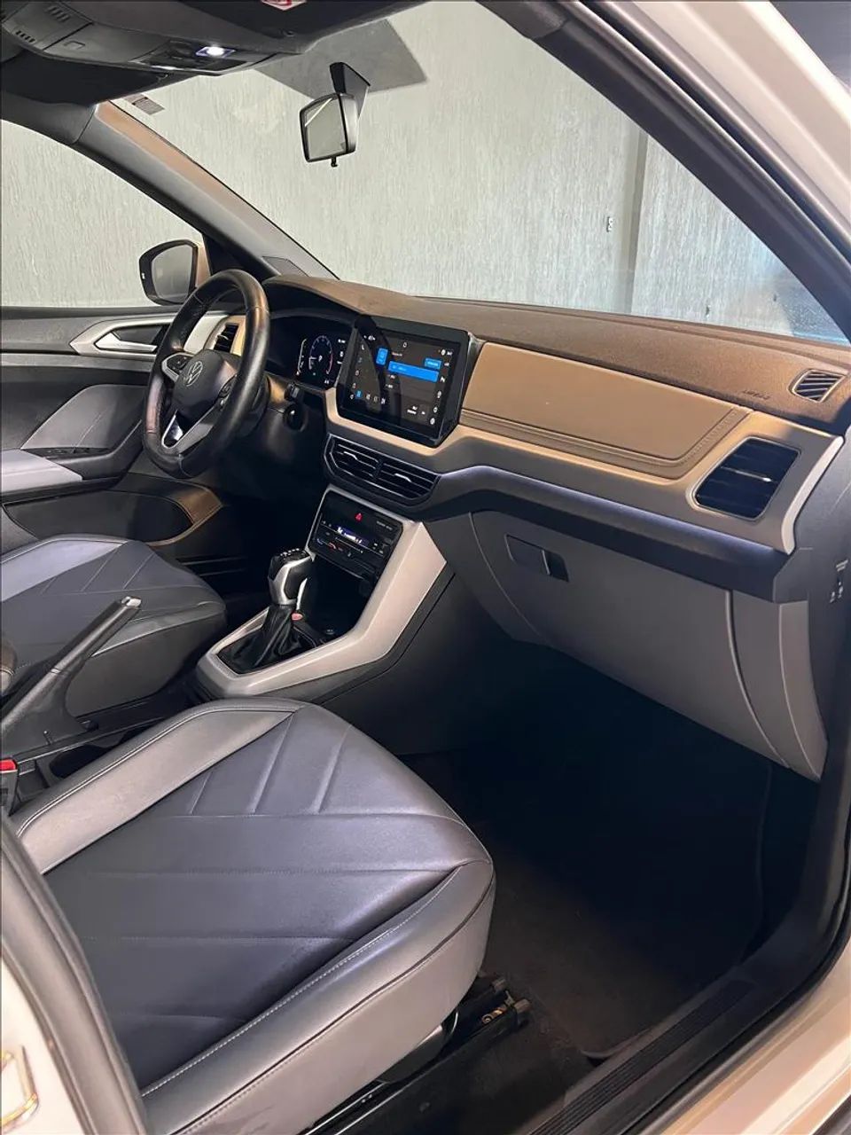 Volkswagen T-CROSS 5