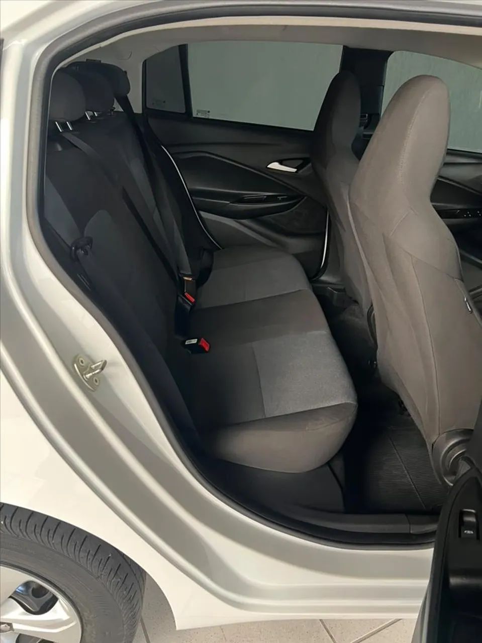 Chevrolet ONIX 5