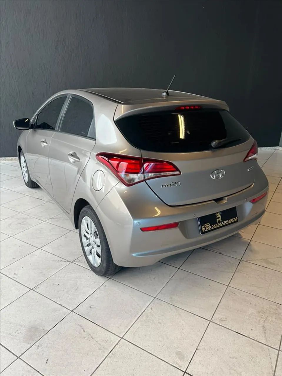 Hyundai HB20 7
