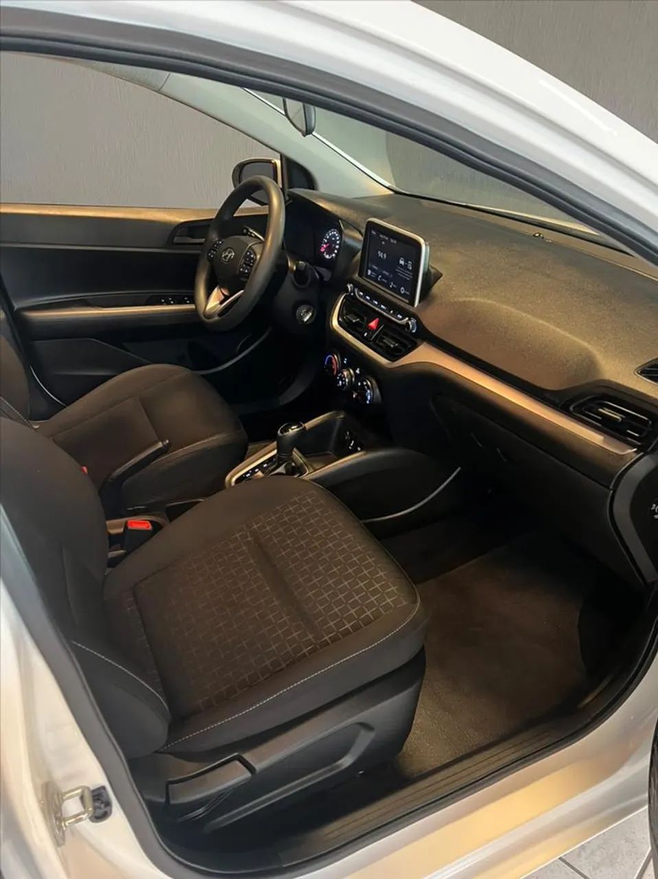 Hyundai HB20 8