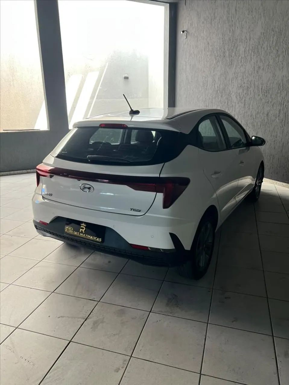 Hyundai HB20 10