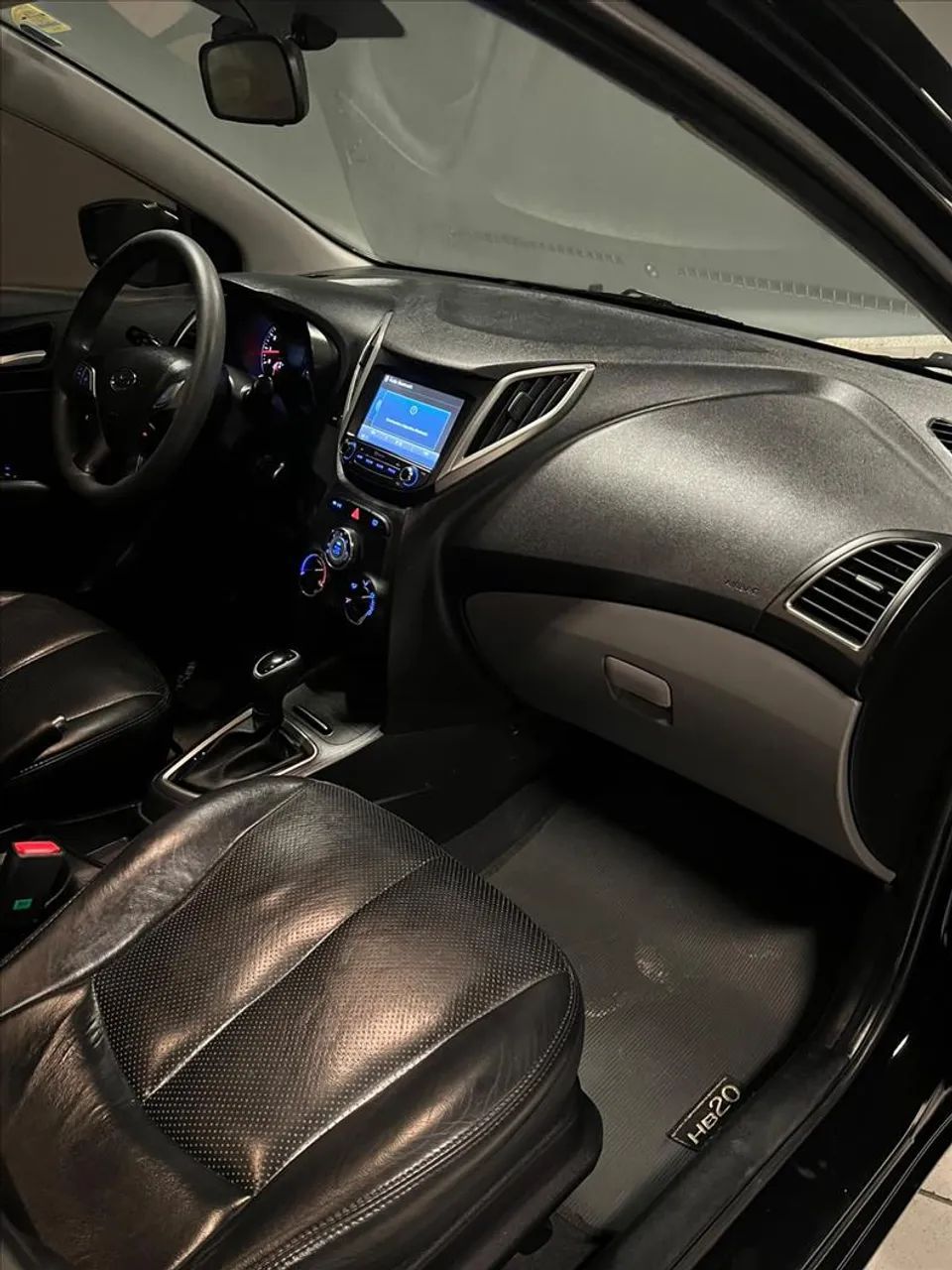 Hyundai HB20 8