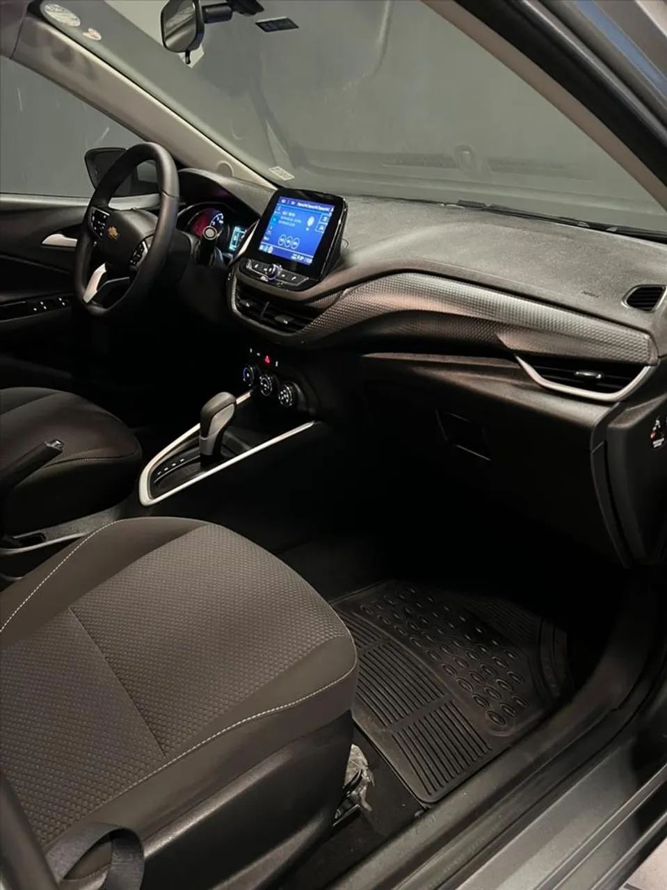 Chevrolet ONIX 5