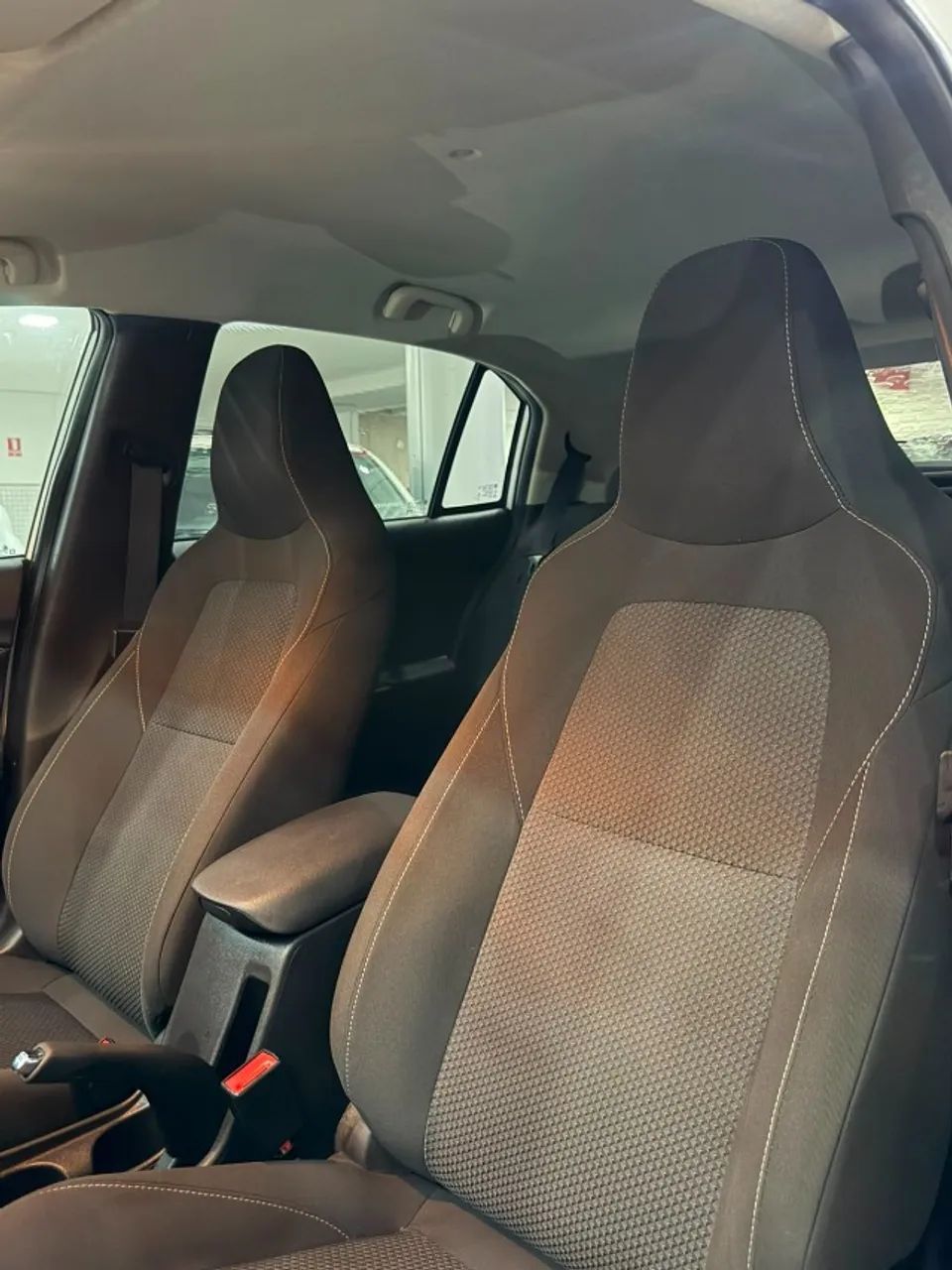 Chevrolet ONIX 10
