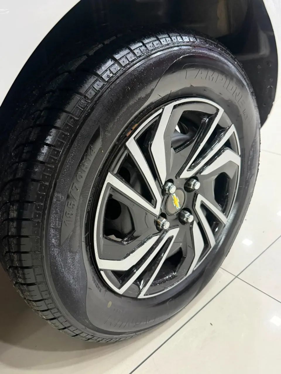 Chevrolet ONIX 9