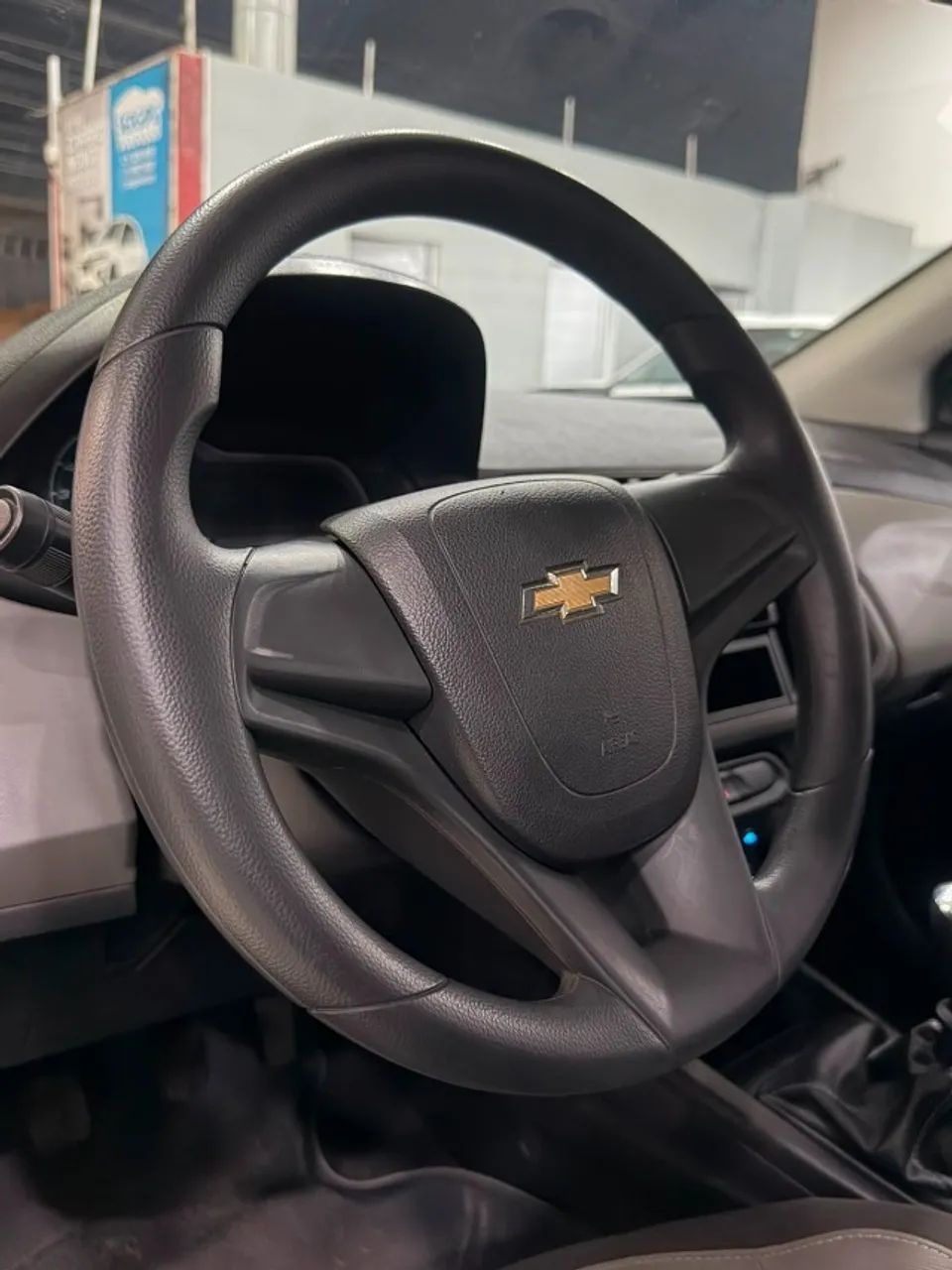 Chevrolet ONIX 5