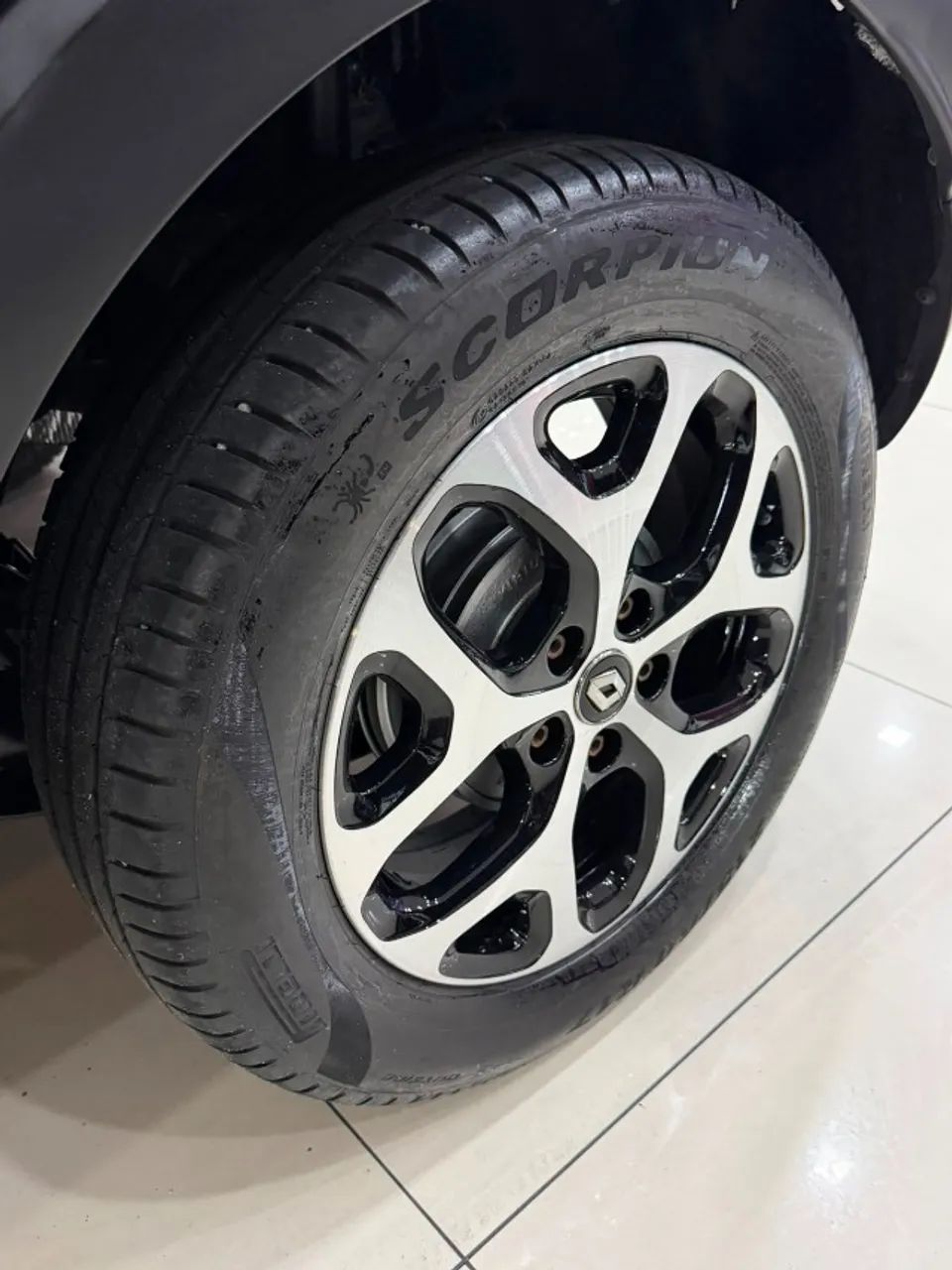 Renault CAPTUR 10