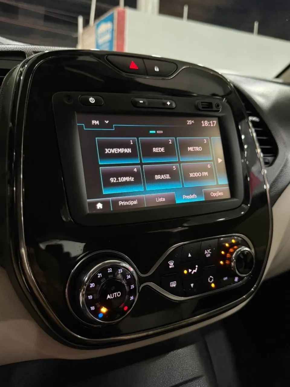 Renault CAPTUR 6