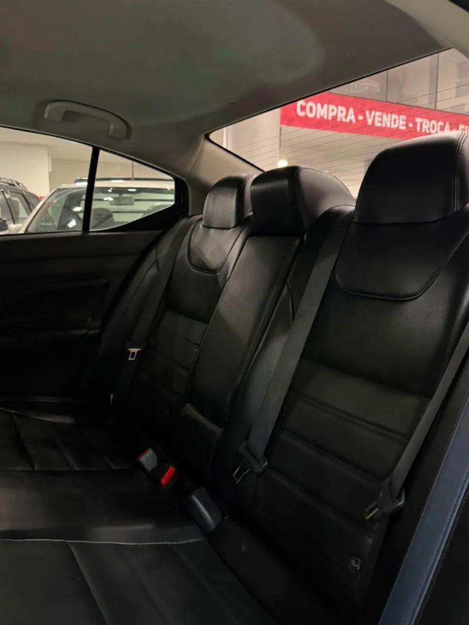 Nissan VERSA 10