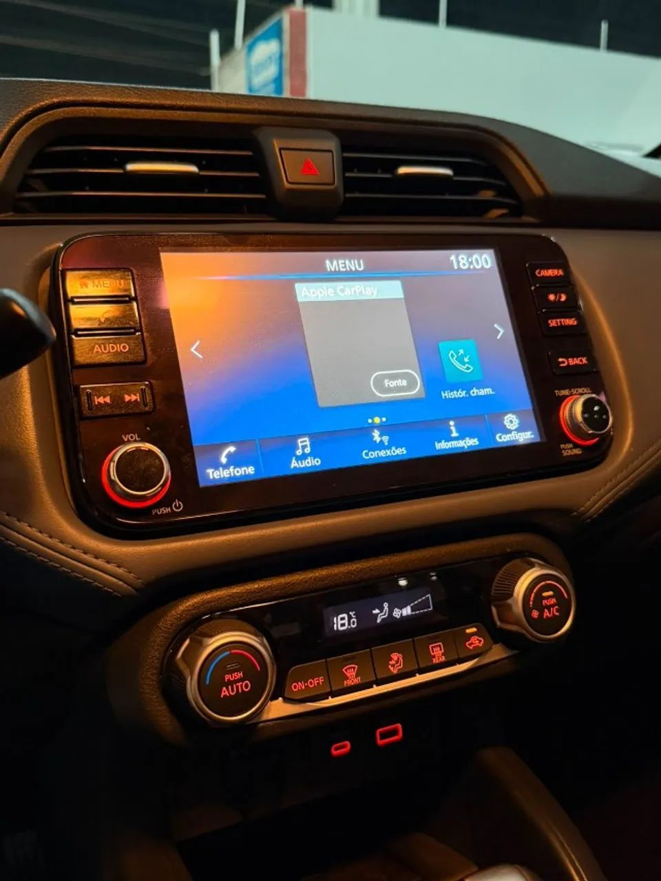 Nissan VERSA 7