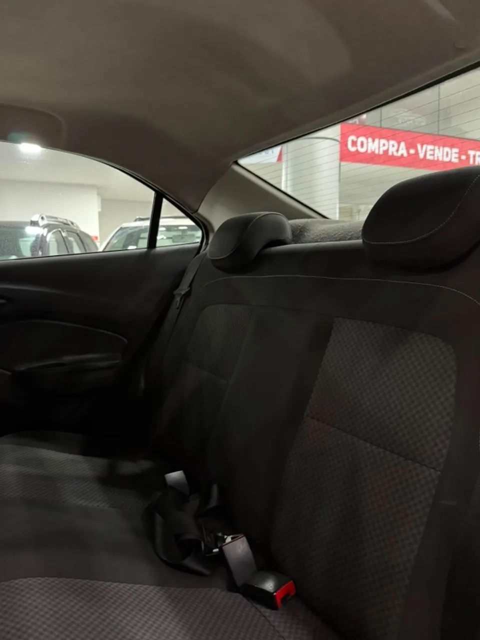 Chevrolet PRISMA 10