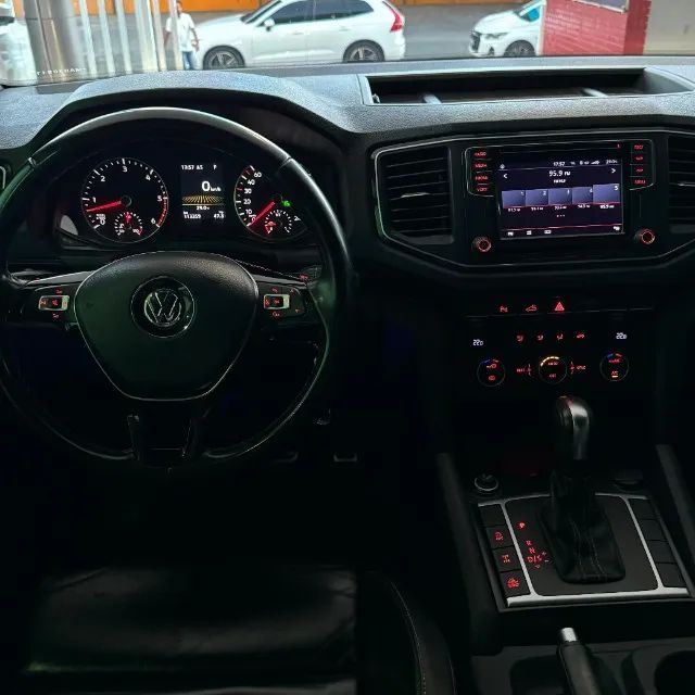 Volkswagen AMAROK 6
