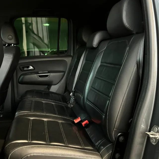 Volkswagen AMAROK 9