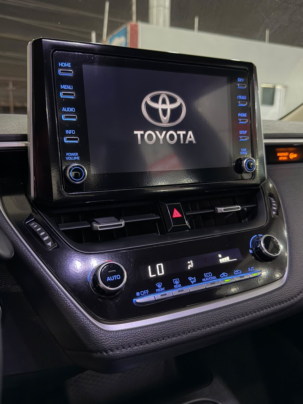 TOYOTA COROLLA 6