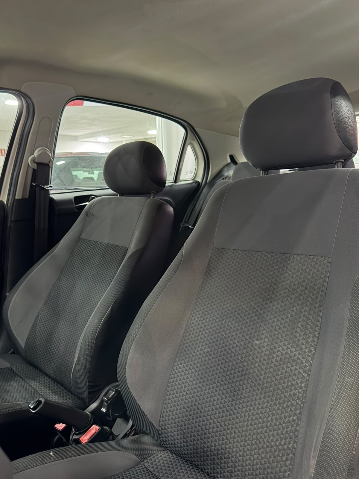 VOLKSWAGEN GOL 8