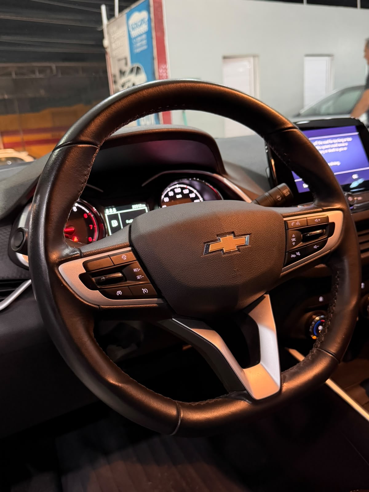 CHEVROLET ONIX PLUS 5