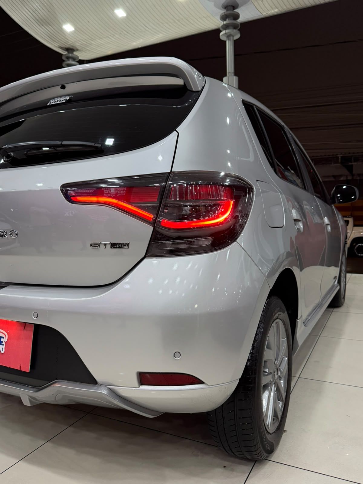 RENAULT SANDERO 14