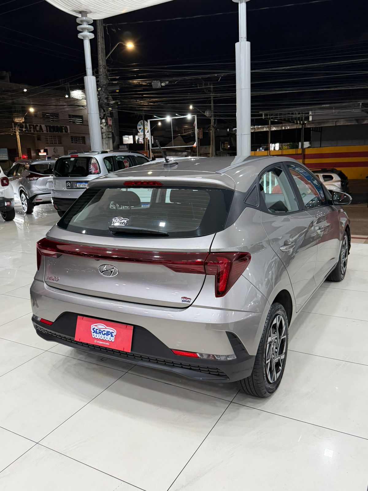 HYUNDAI HB20 4