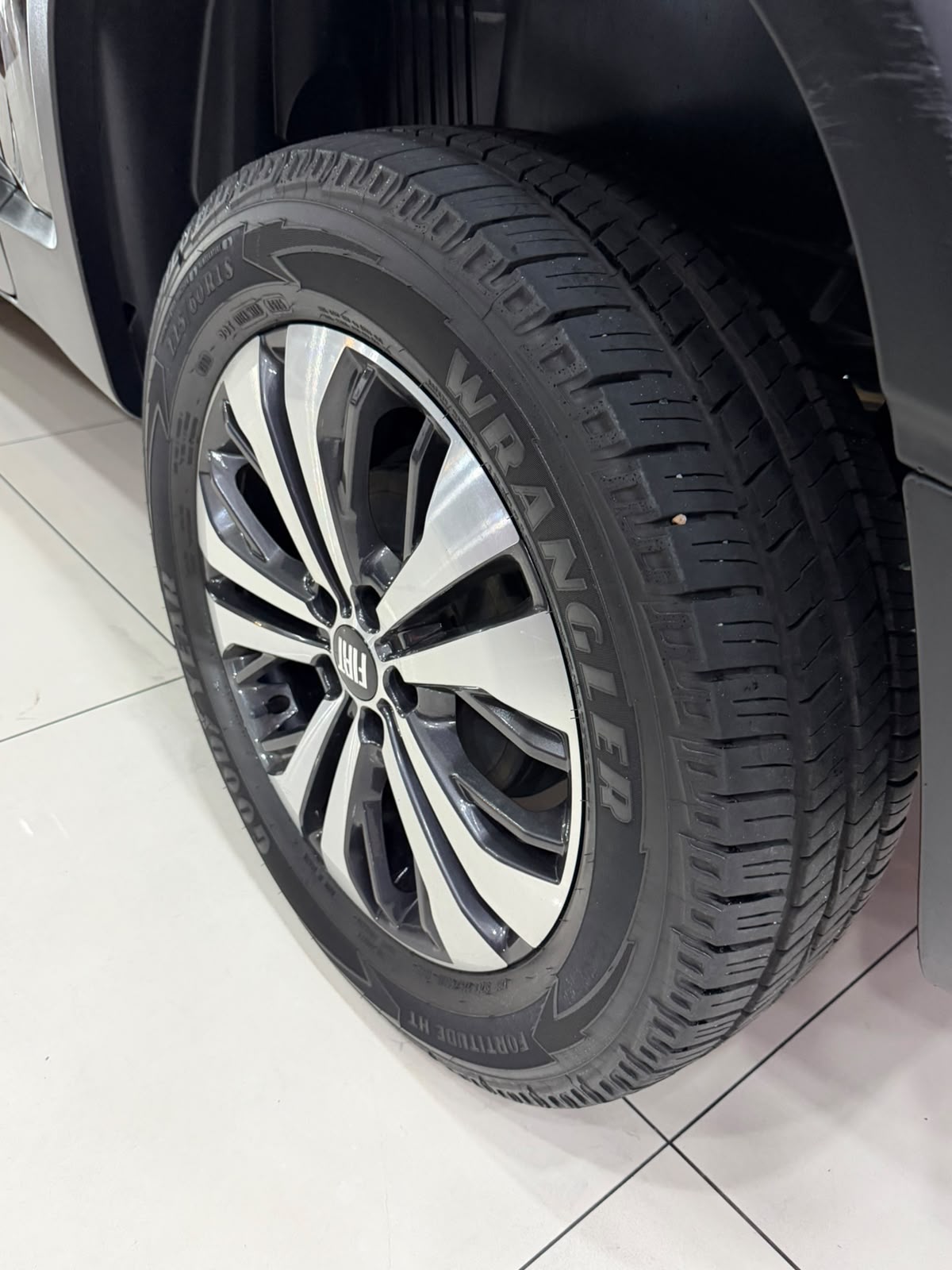 FIAT TORO 16