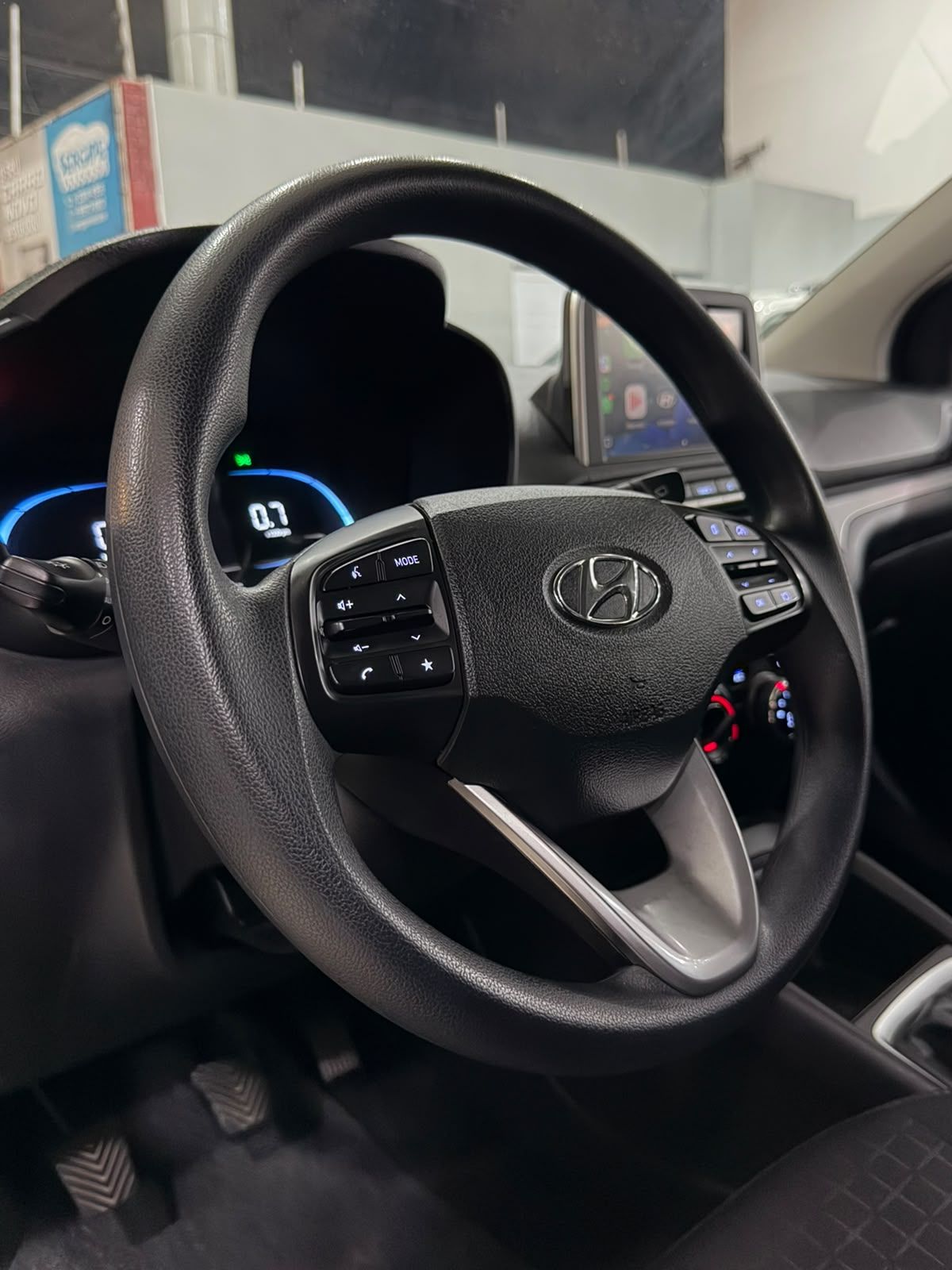HYUNDAI HB20 6
