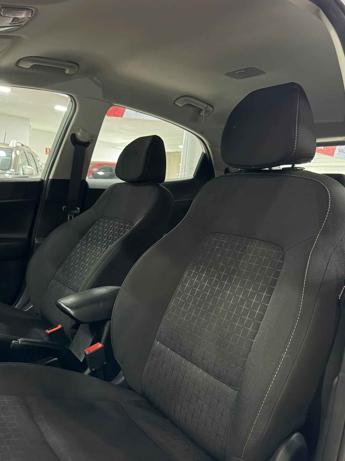 HYUNDAI HB20 9