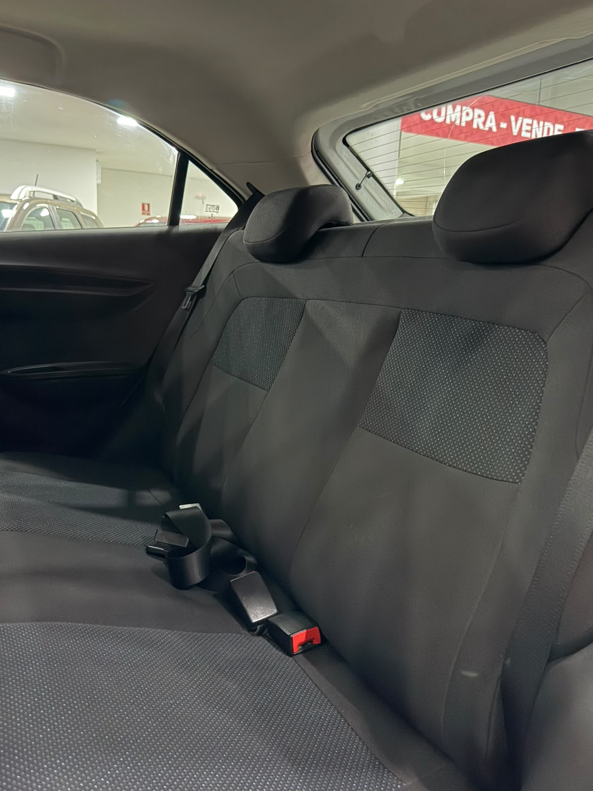 CHEVROLET ONIX 8