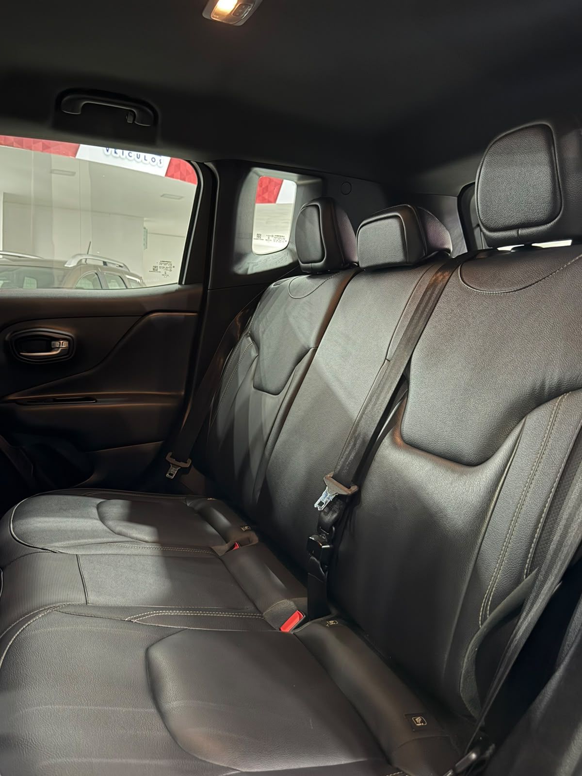 JEEP RENEGADE 12