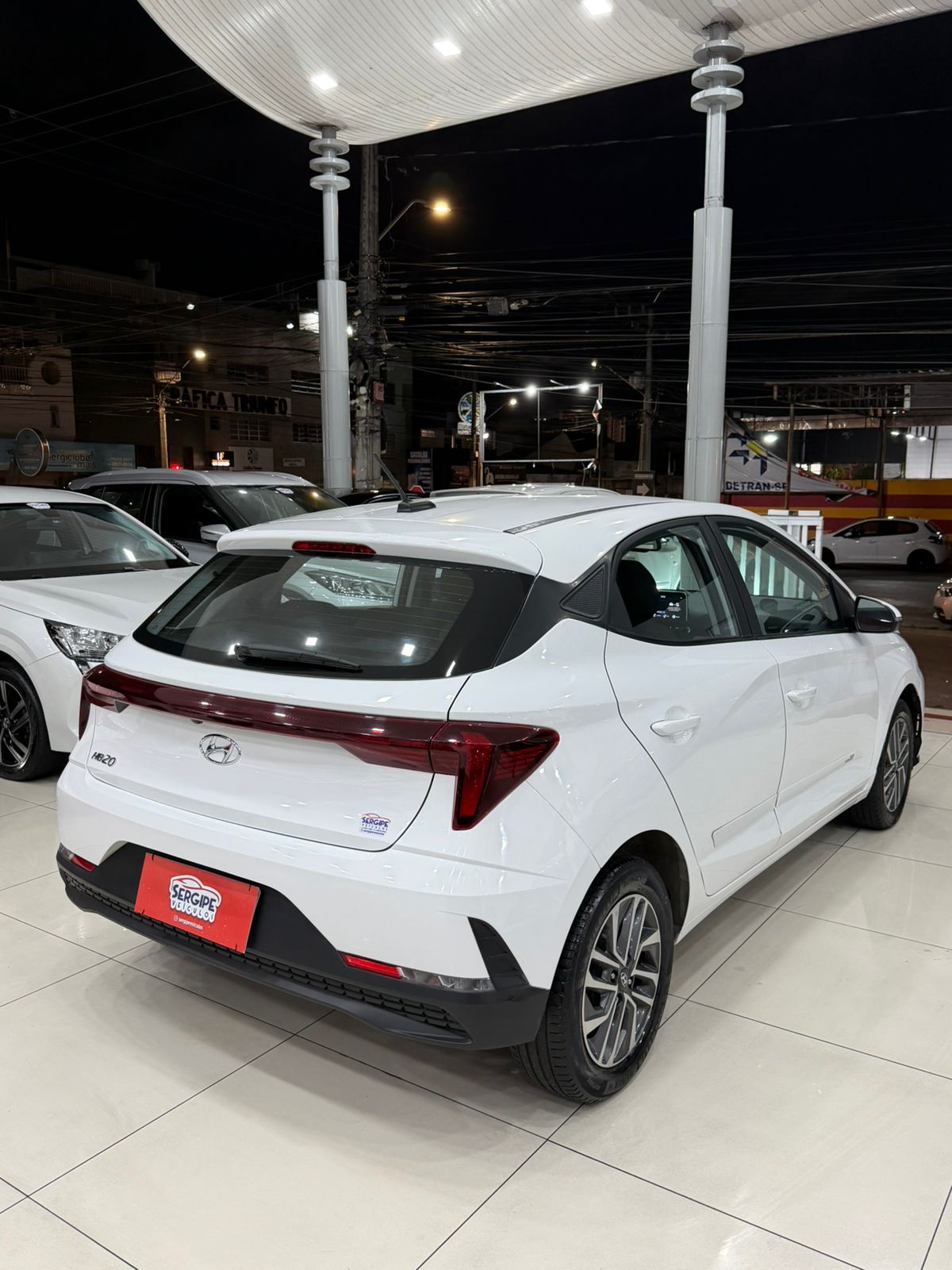 HYUNDAI HB20 4