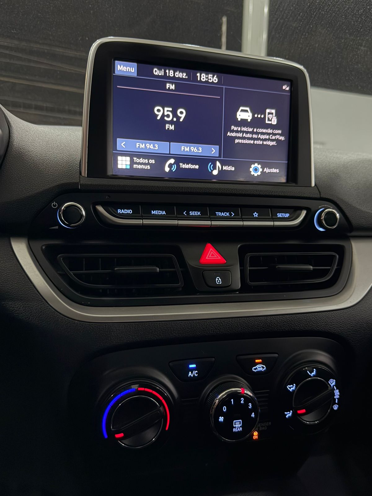 HYUNDAI HB20 6