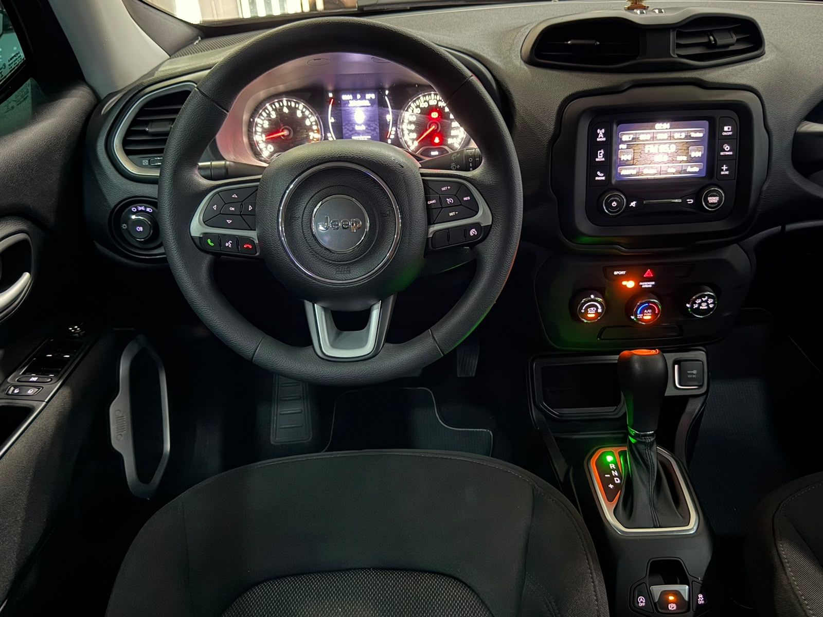 JEEP RENEGADE 6
