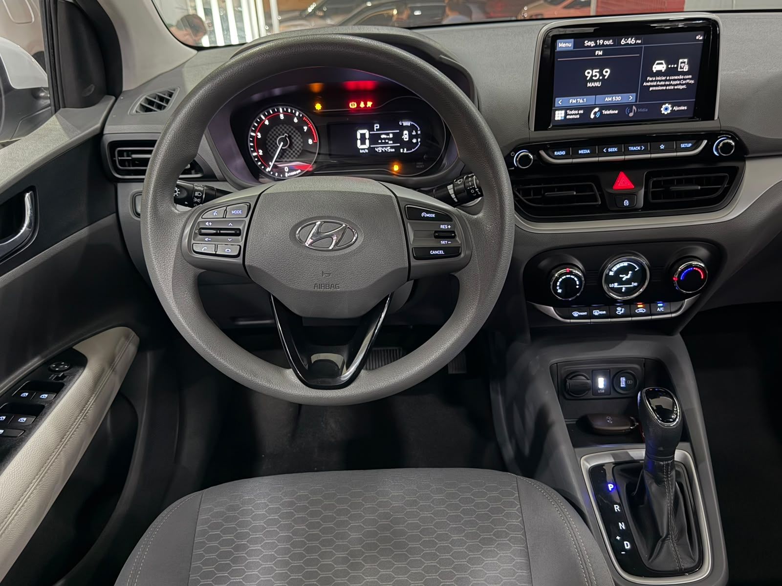 HYUNDAI HB20S 5