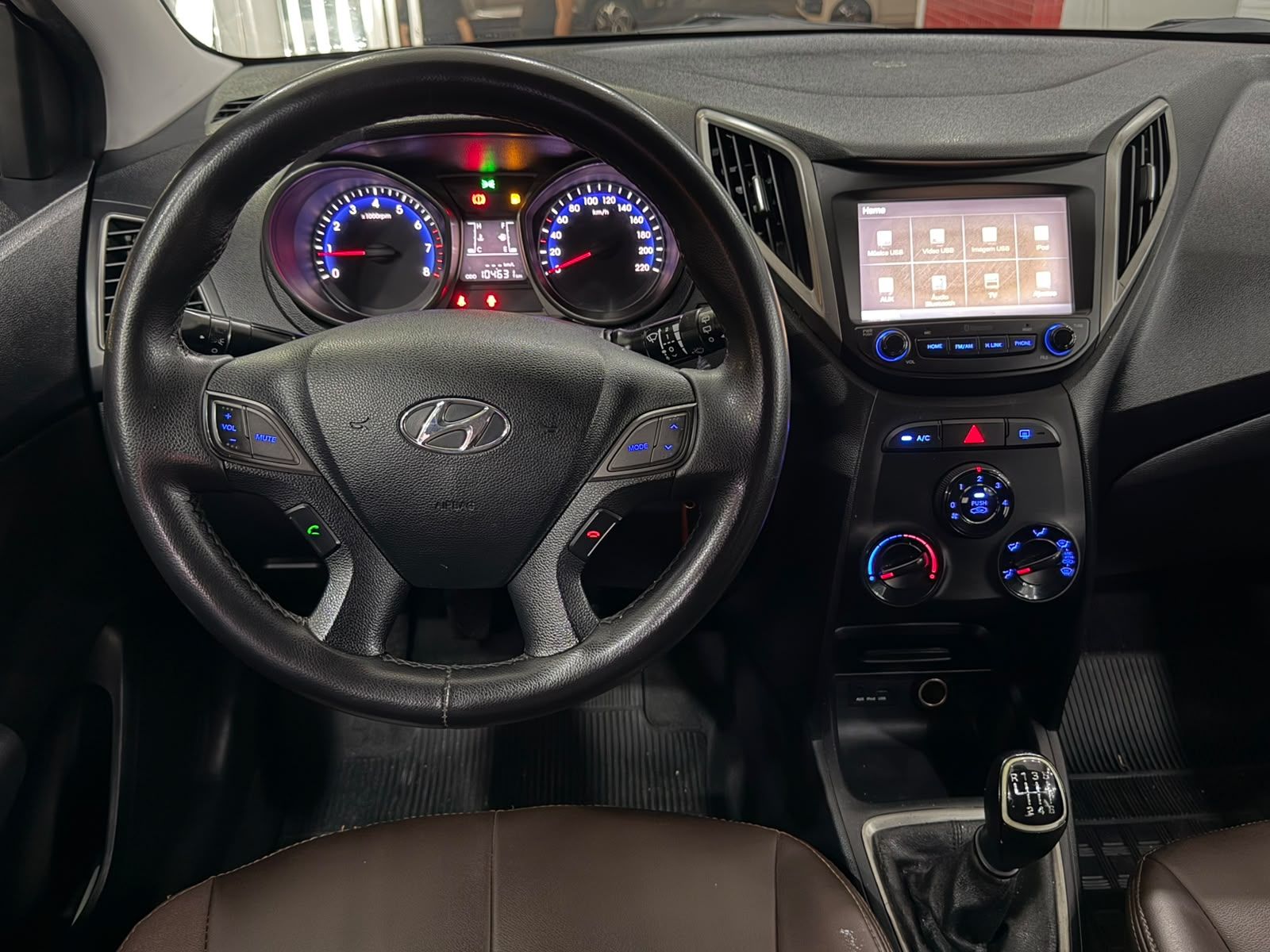 HYUNDAI HB20 5