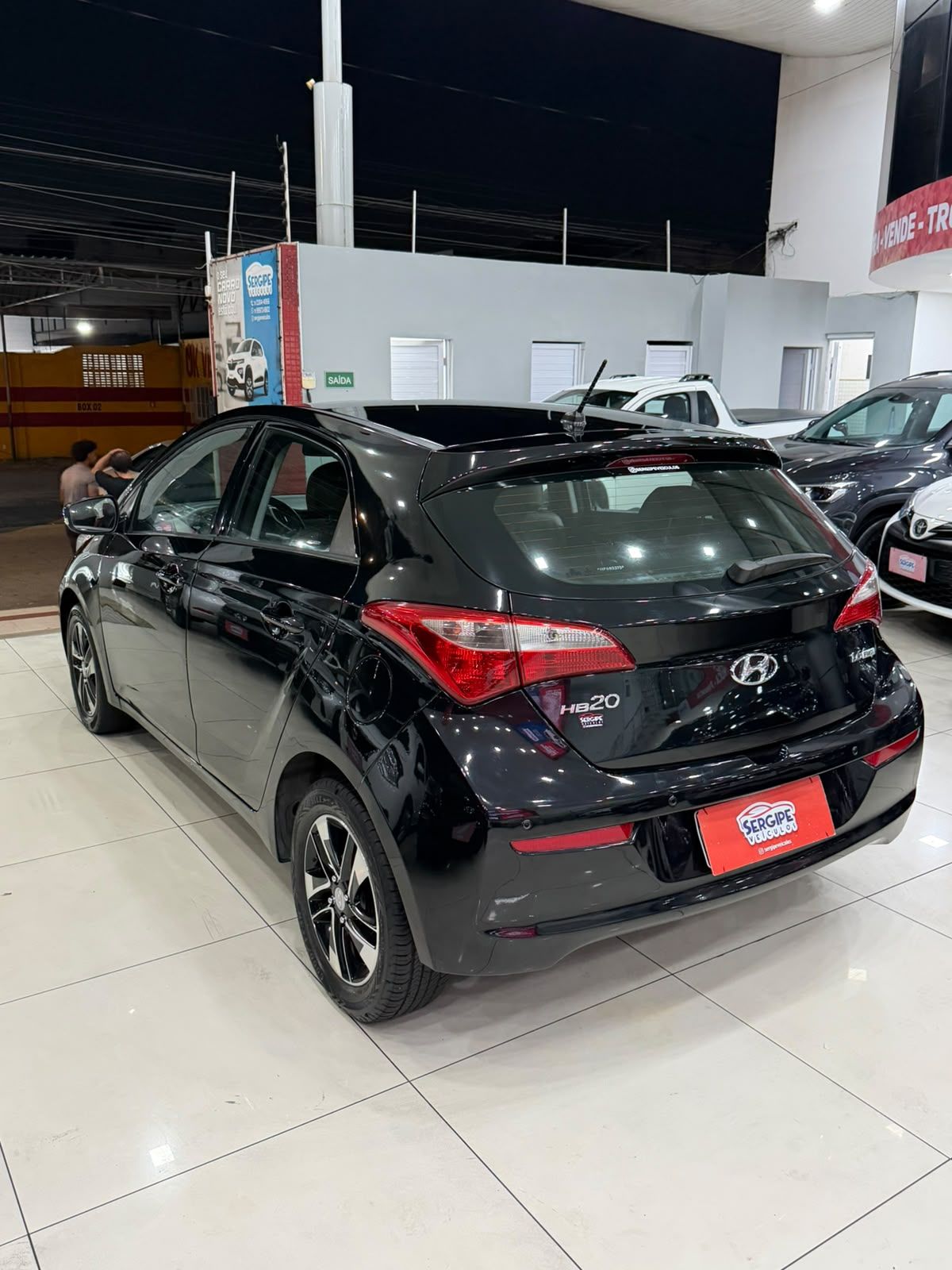 HYUNDAI HB20 3