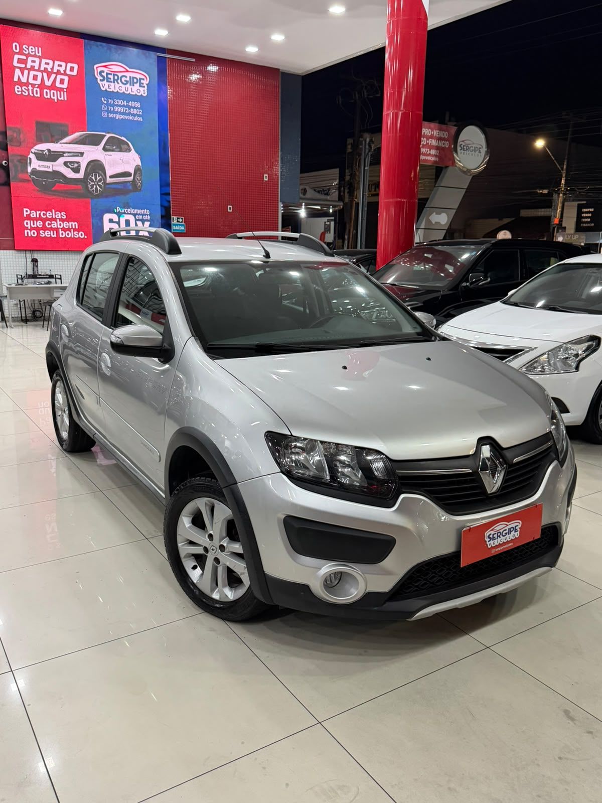 RENAULT SANDERO 1