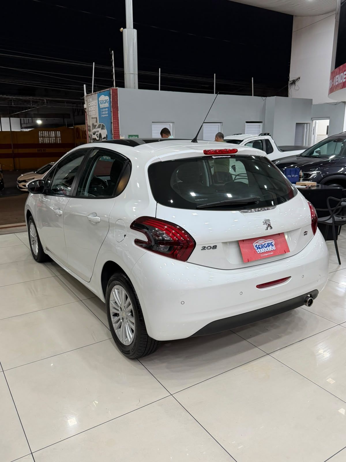 PEUGEOT 208 3