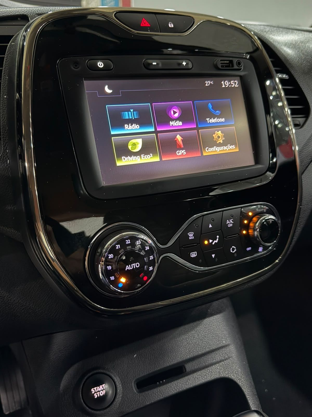 RENAULT CAPTUR 6