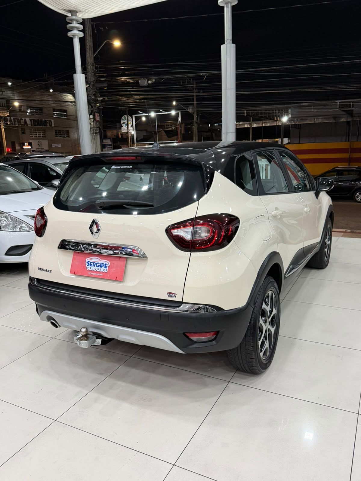 RENAULT CAPTUR 4