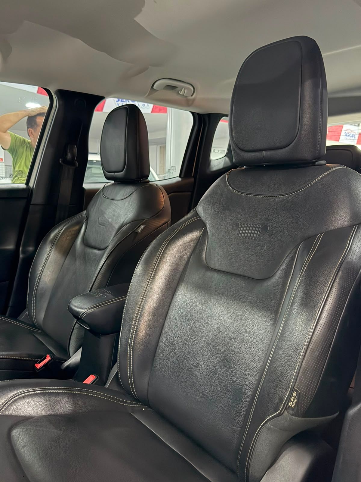 JEEP RENEGADE 10