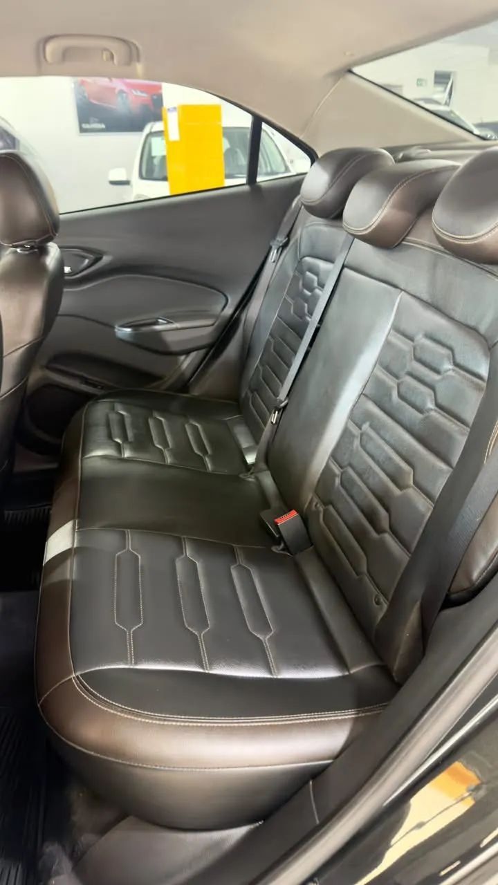 Chevrolet PRISMA 17