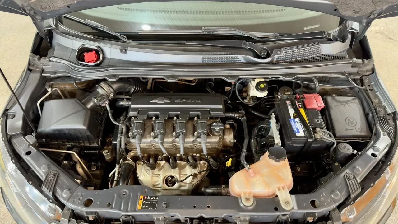 Chevrolet PRISMA 19