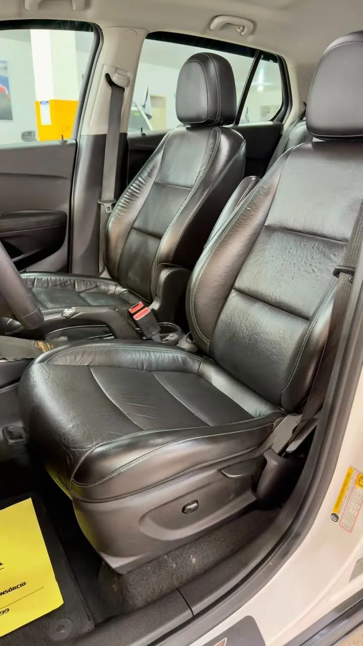 Chevrolet TRACKER 16